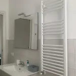 Snappale's House